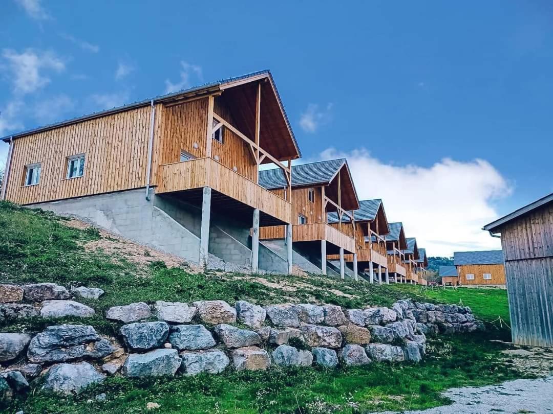 Gites Jura Sud Charchilla Ngoại thất bức ảnh